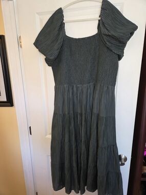 Crystal Sky Olive Green Smocked Top Balloon Sleeve Tierred Maxidress Sz 2X NWT
